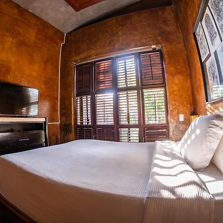 Hotel "Ala Residencias" 切图马尔 外观 照片