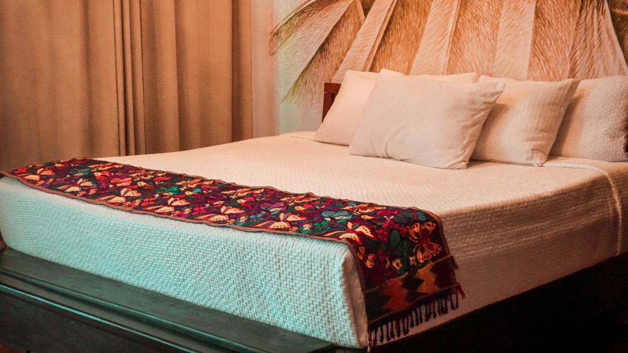 Hotel "Ala Residencias" 切图马尔 外观 照片