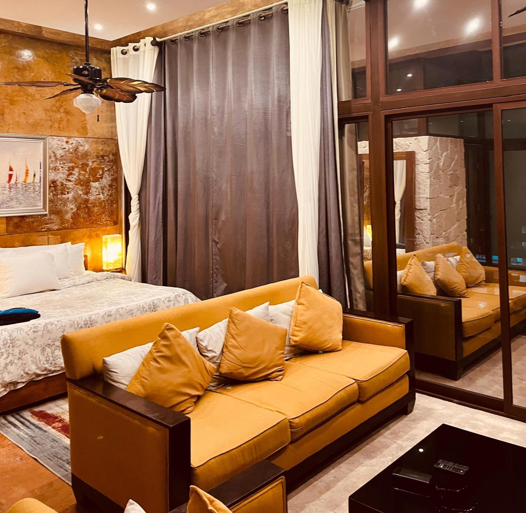 Hotel "Ala Residencias" 切图马尔 外观 照片